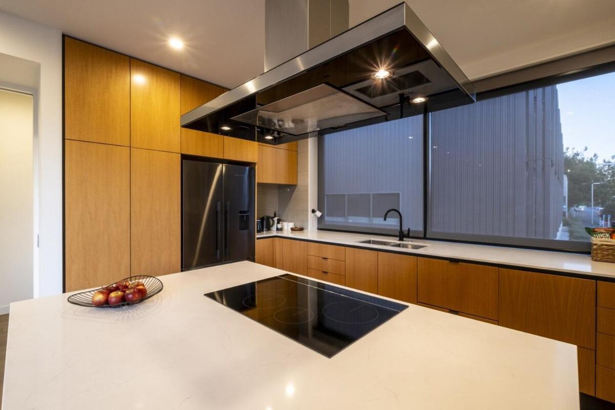 Apartment Premium 3bed With Gated 2 Car Parks Christchurch